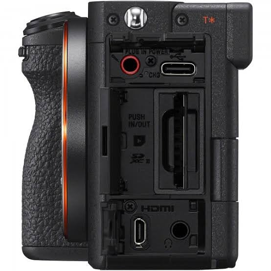 Sony A7C II connectique